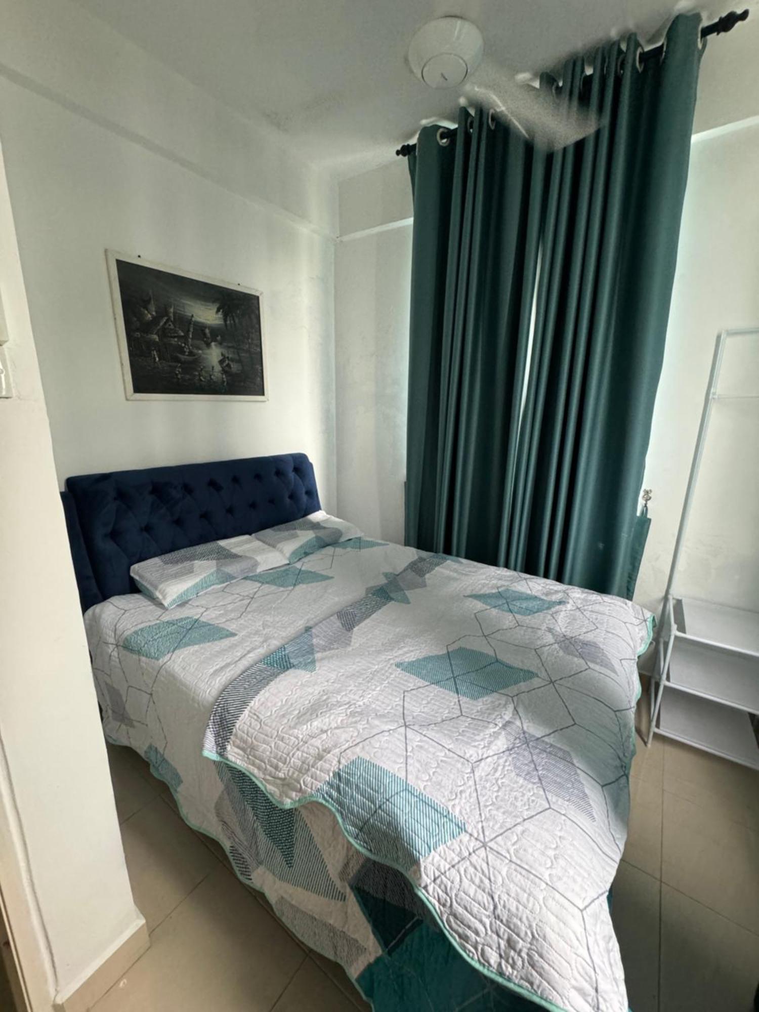 Driff Homestay 3Bedroom With Aircond 50M To Night Market Wakaf Che Yeh コタバル エクステリア 写真